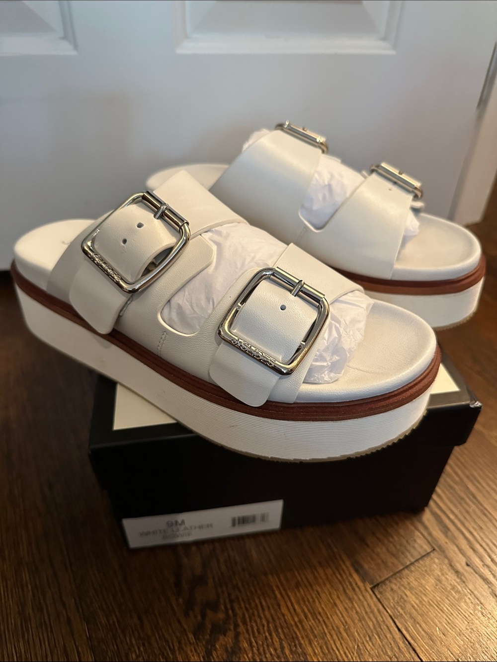 New In Box White Leather J Slides NYC Buckle Platform Slide Sandals - Size 9